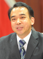 范锐平