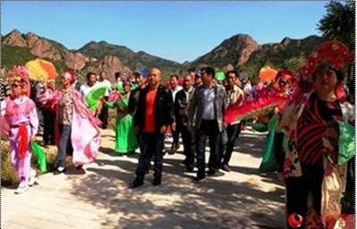 浙江义乌叶前村 50名村民将北上“寻亲” 浙江义乌叶前村 50名村民将北上“寻亲”