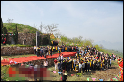 许由后人登封祭祖 天下许姓根在箕山 许由后人登封祭祖 天下许姓根在箕山