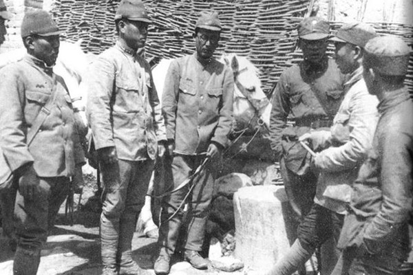1946年还有上万日军在中国杀人,这个元帅出马,鬼子直接自杀 1946年还有上万日军在中国杀人,这个元帅出马,鬼子直接自杀