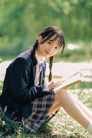 钢铁的魔女安妮洛兹